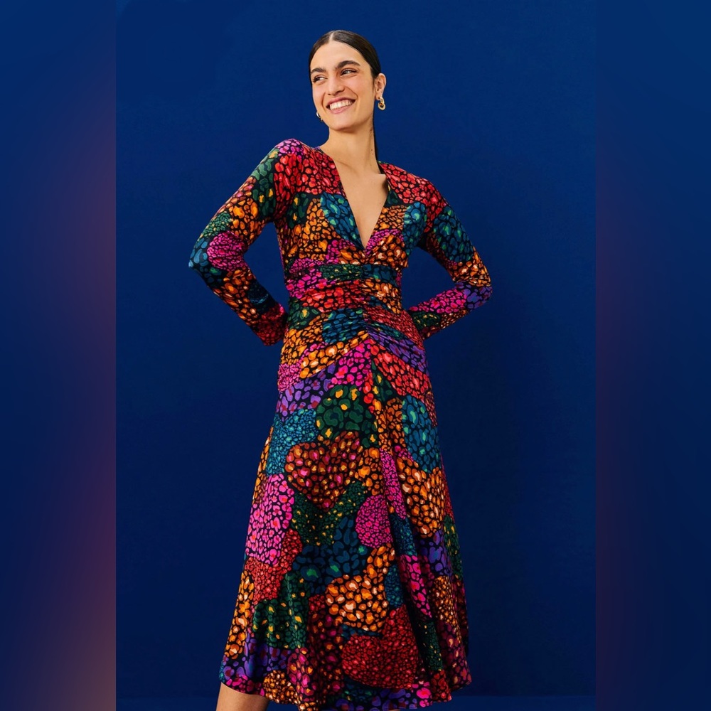Farm Rio - Rainbow Hearts Lenzing™ Ecovero™ Viscose Midi Dress